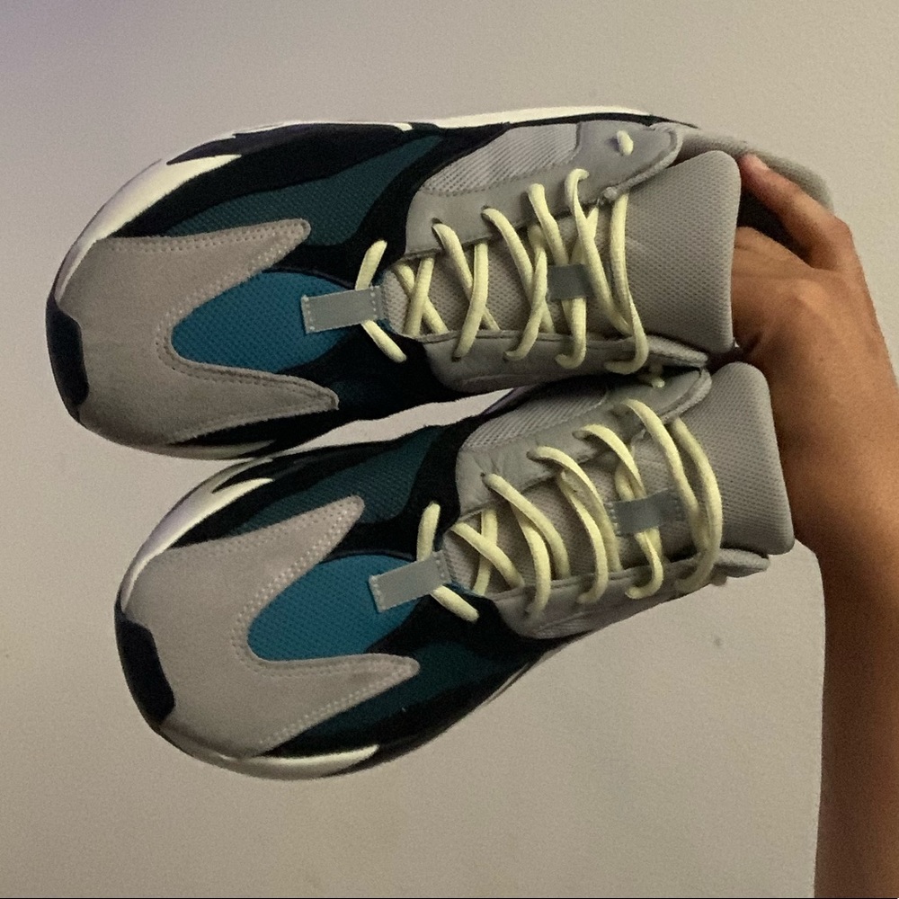 Yeezy 700 waverunner